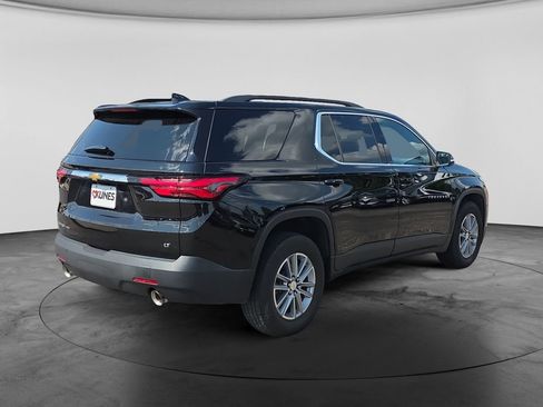 Used 2023 Chevrolet Traverse LT AWD/4WD image 10