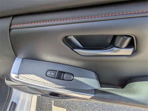 New 2025 Nissan Sentra SR w/ Trunk Package image 28