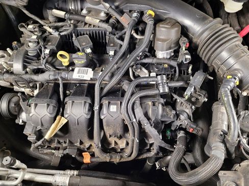 Used 2024 Ford Edge SEL image 30