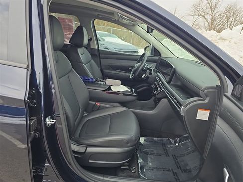 Certified 2025 Hyundai Tucson SEL image 24