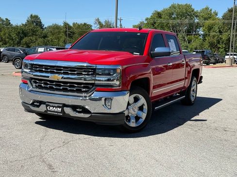 Used 2018 Chevrolet Silverado 1500 LTZ w/ Sport Package AWD/4WD image 3