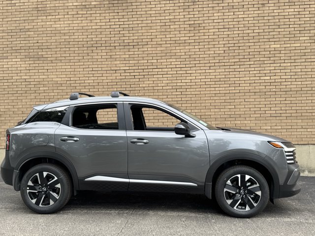 New 2027 Nissan Kicks SV AWD/4WD image 3