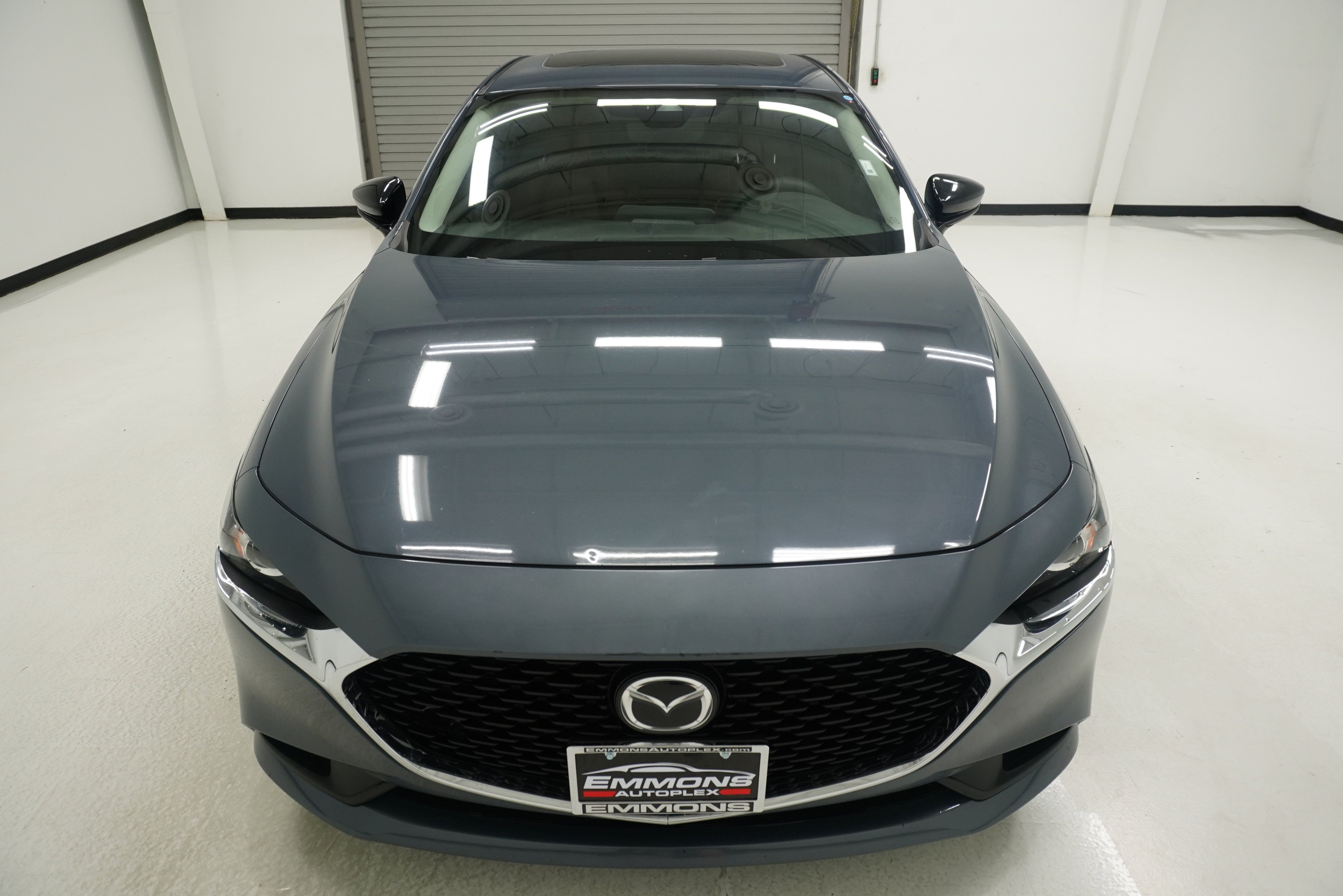Used 2022 MAZDA MAZDA3 s FWD image 2