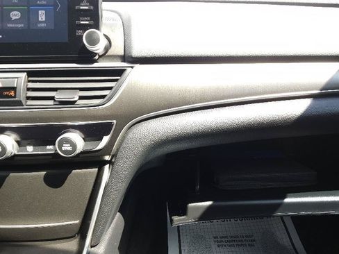 Used 2021 Honda Accord LX image 17