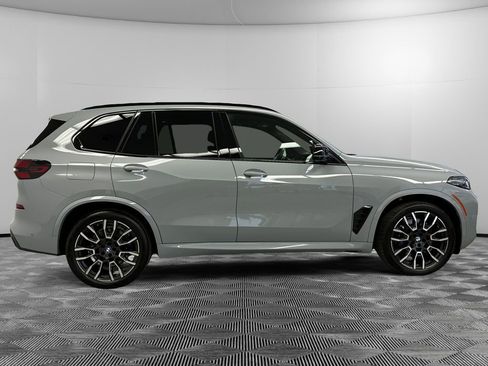 Used 2024 BMW X5 M60i AWD/4WD image 6