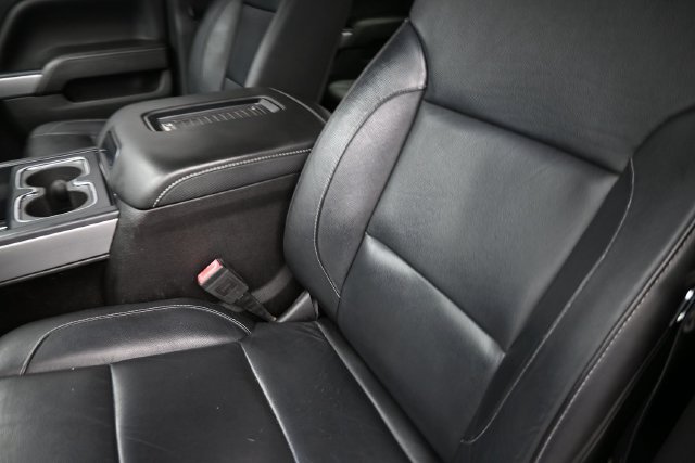 Used 2018 Chevrolet Silverado 1500 LT w/ All Star Edition AWD/4WD image 18