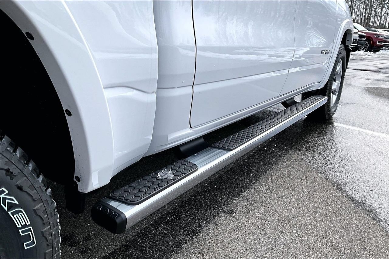 New 2026 RAM 1500 Big Horn AWD/4WD image 9