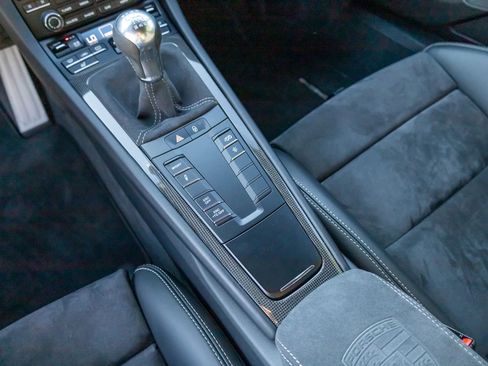 Used 2018 Porsche 911 GT3 RWD image 56