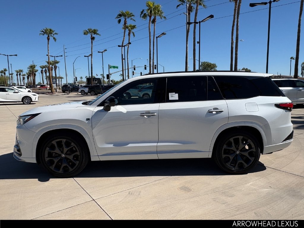 New 2026 Lexus TX 500h AWD w/ Technology Package image 3