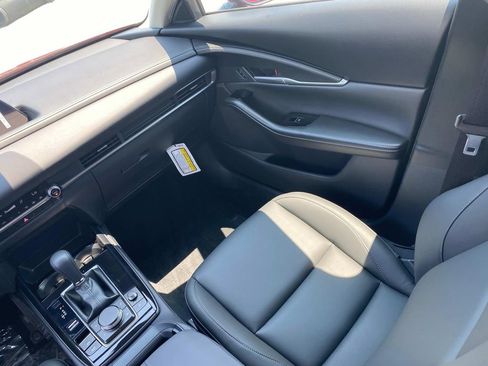 New 2025 MAZDA CX-30 AWD 2.5 S w/ Select Sport Pkg image 27