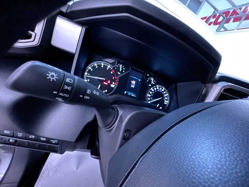 Used 2025 Toyota Tundra SR5 AWD/4WD image 18