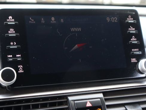 Used 2018 Honda Accord Sport image 27