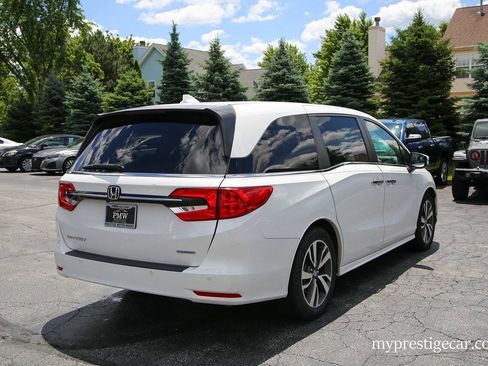 Used 2022 Honda Odyssey Touring image 8