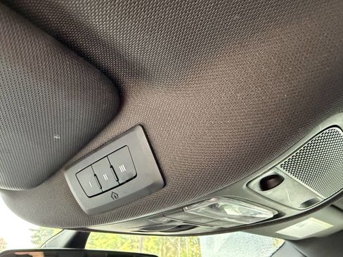 Used 2018 Audi Q3 2.0T Premium w/ Convenience Package image 21