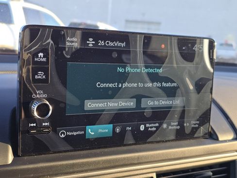 New 2025 Honda Pilot Touring image 10