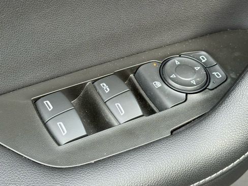 Used 2024 Chevrolet Blazer LT w/ Convenience Package image 18