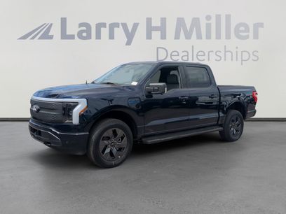 New 2025 Ford F150 Lightning Flash