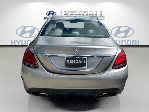 Used 2019 Mercedes-Benz C 300 Sedan image 5