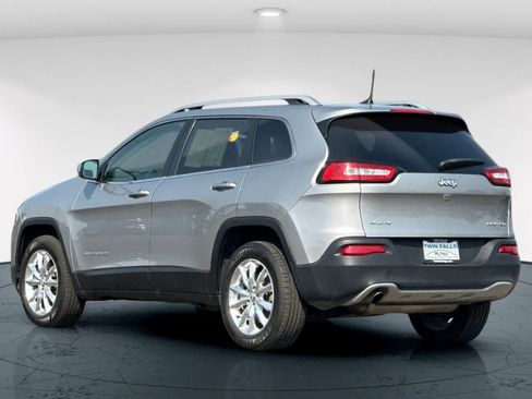 Used 2016 Jeep Cherokee Limited AWD/4WD image 8