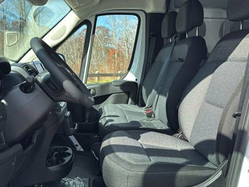 New 2026 RAM ProMaster 2500 w/ Convenience Group image 7