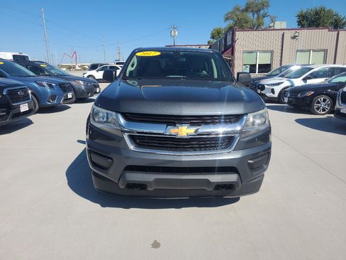 Used 2017 Chevrolet Colorado W/T w/ WT Convenience Package image 2