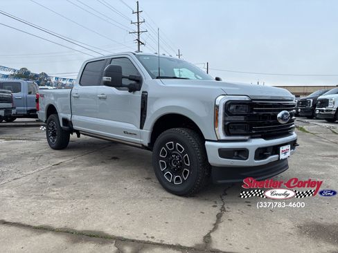 New 2026 Ford F250 Platinum AWD/4WD image 3