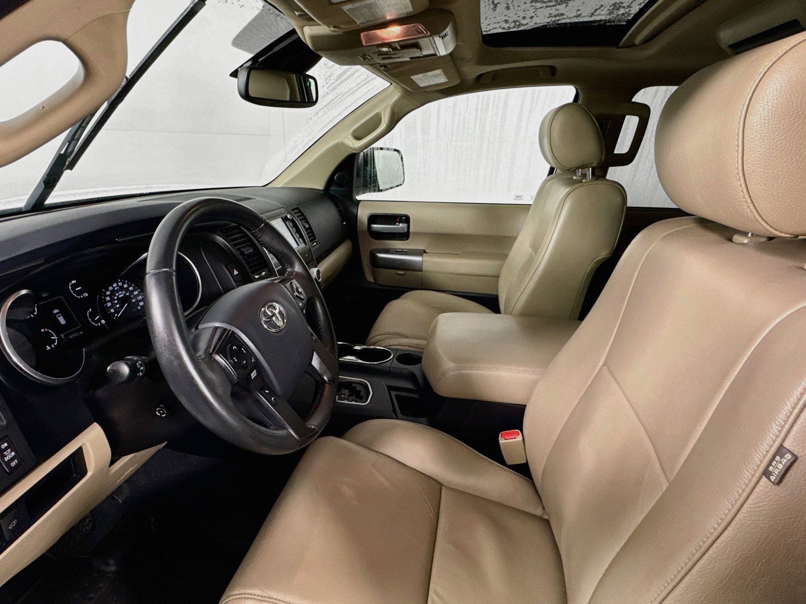 Used 2020 Toyota Sequoia Limited w/ Safety & Convenience Package AWD/4WD image 11