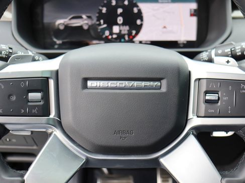 Used 2023 Land Rover Discovery S R-Dynamic image 30