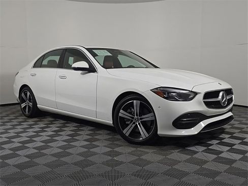 Used 2025 Mercedes-Benz C 300 4MATIC Sedan image 9