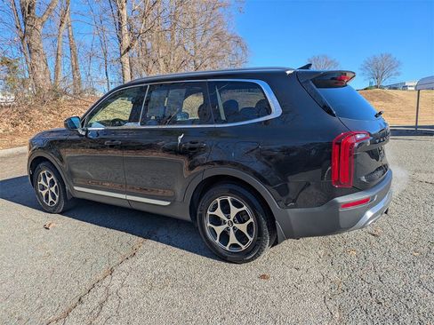 Used 2021 Kia Telluride EX image 6