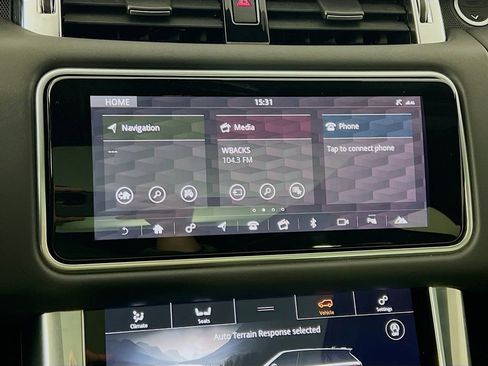 Used 2022 Land Rover Range Rover Sport SVR AWD/4WD image 14