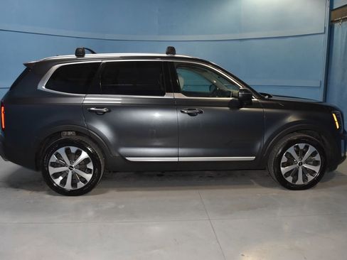 Used 2022 Kia Telluride S image 26