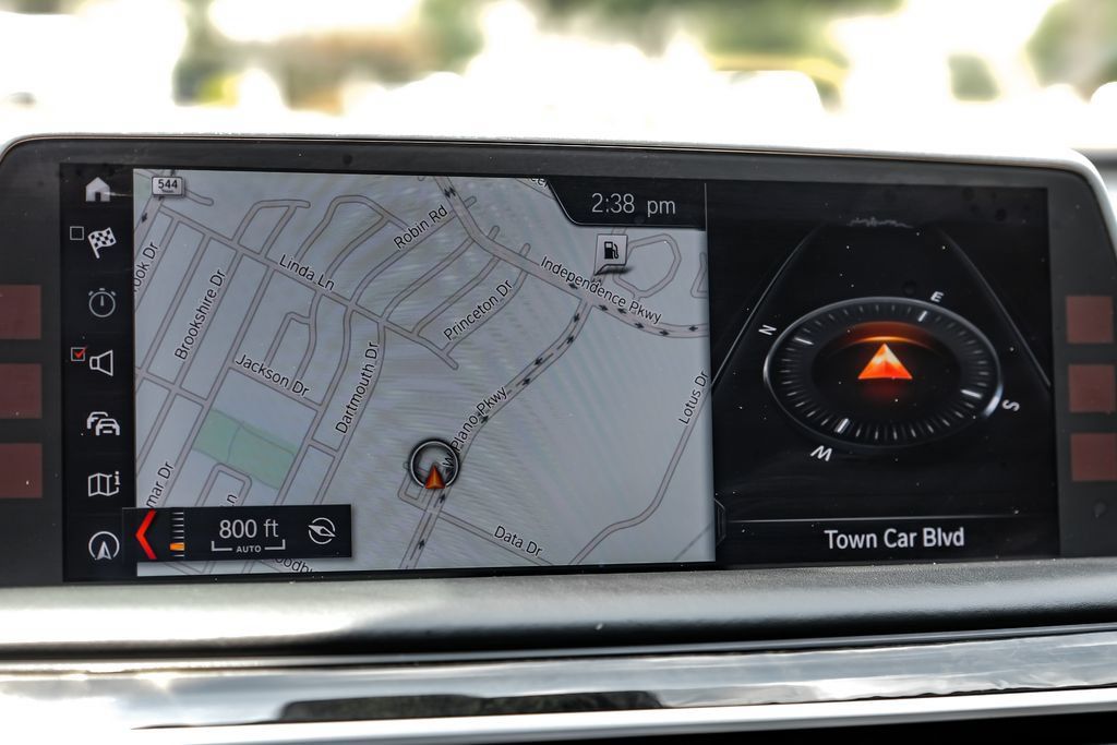 Used 2018 BMW 740i RWD image 19