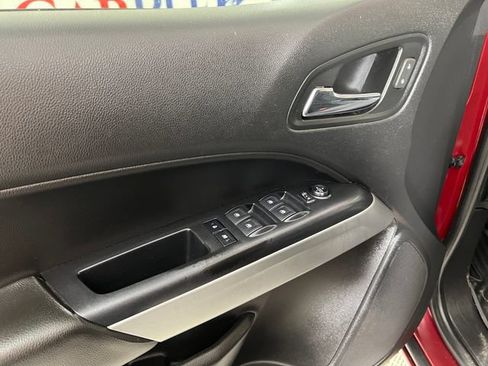Used 2018 Chevrolet Colorado LT RWD image 12