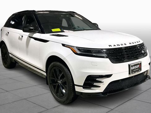 Used 2024 Land Rover Range Rover Velar Dynamic SE image 3