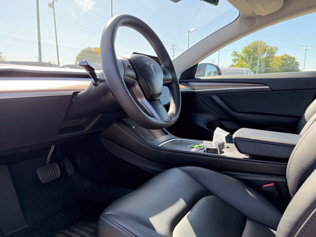 Used 2023 Tesla Model 3 Standard Range RWD image 77