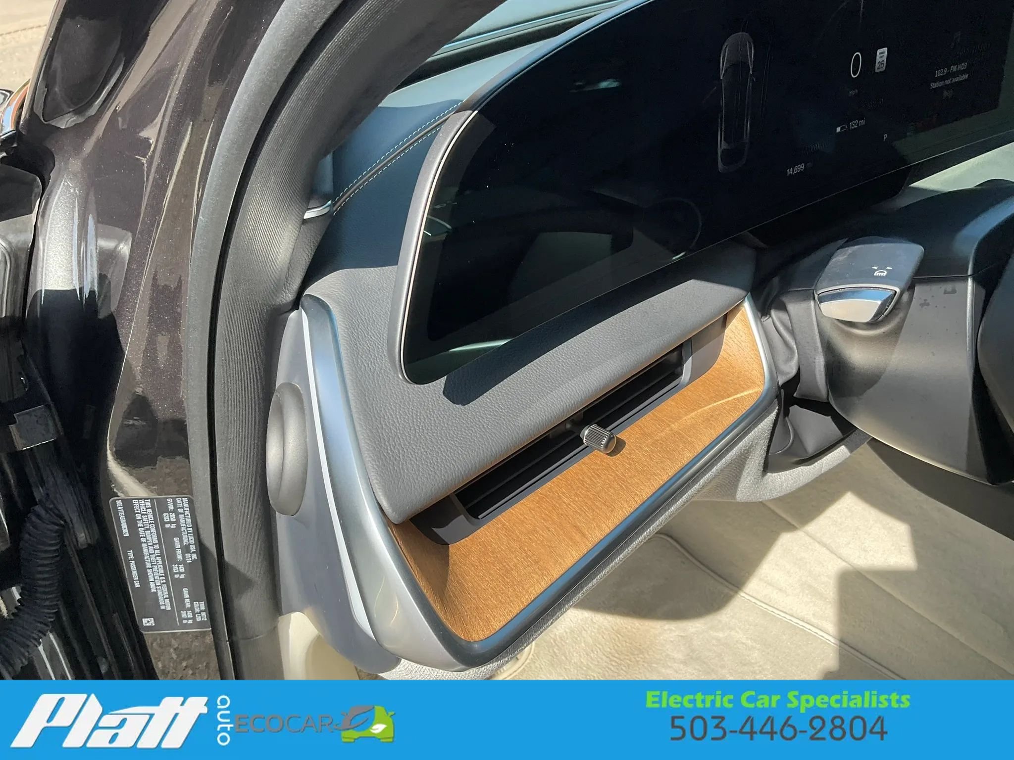 Used 2024 Lucid Air Touring AWD/4WD image 24