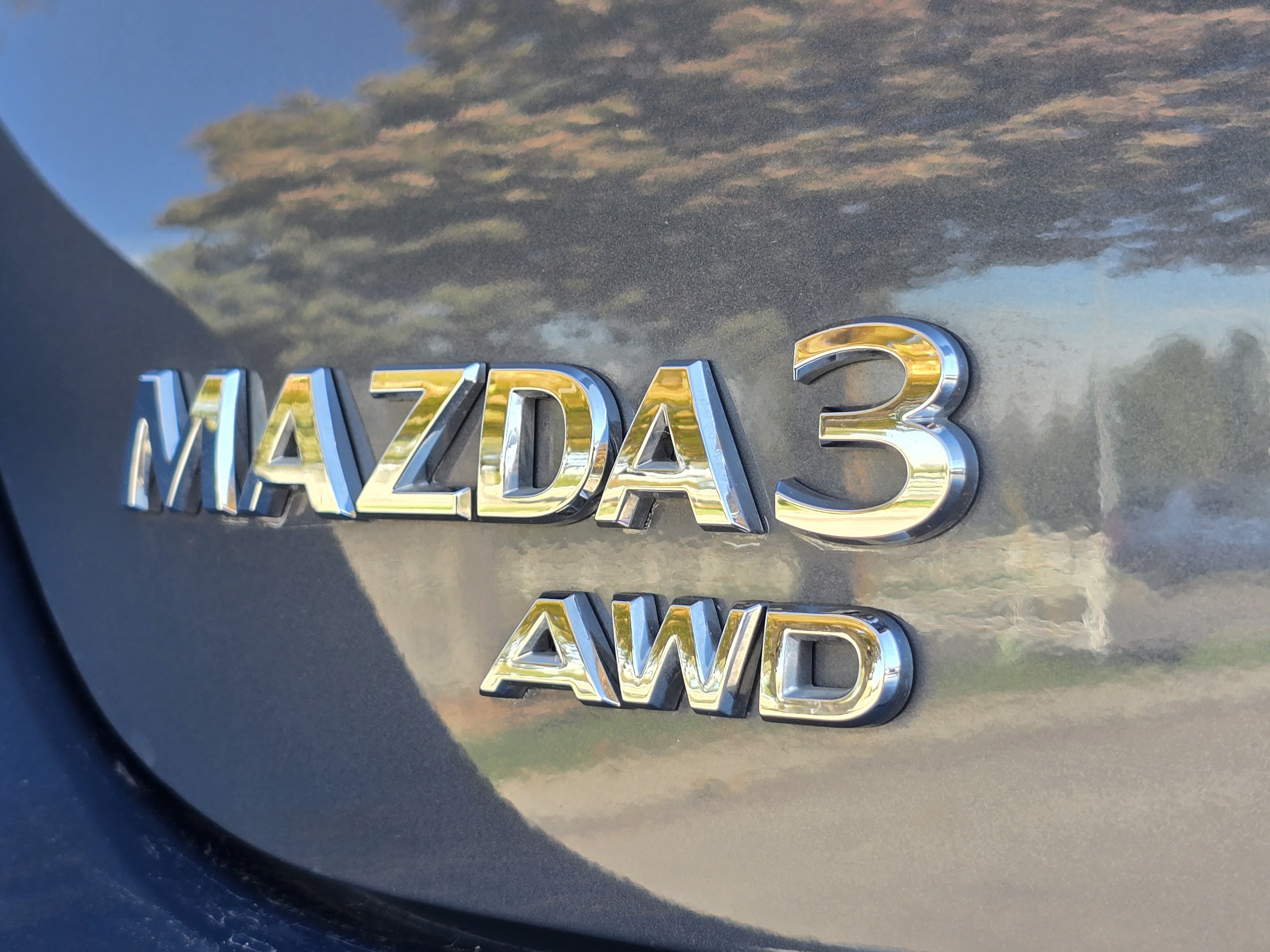 Used 2025 MAZDA MAZDA3 s AWD/4WD image 29