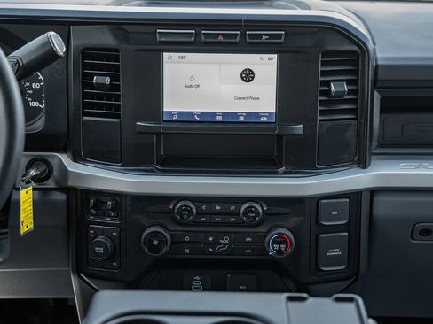 Used 2024 Ford F250 XL w/ Snow Plow Prep Package image 22