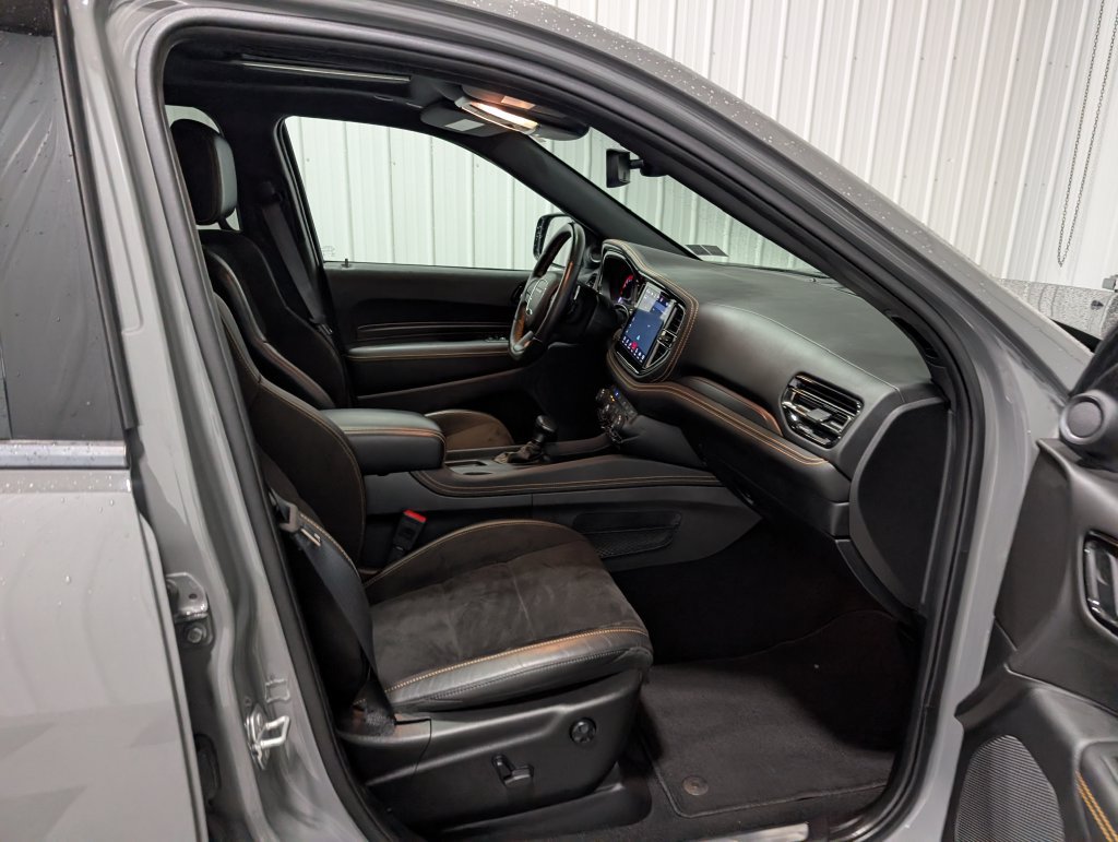 Used 2023 Dodge Durango R/T AWD/4WD image 30