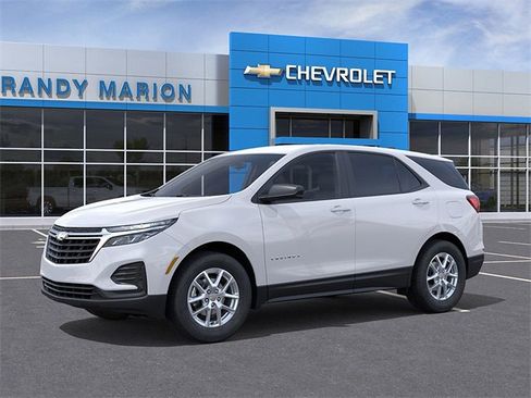 New 2022 Chevrolet Equinox LS w/ LS Convenience Package image 2