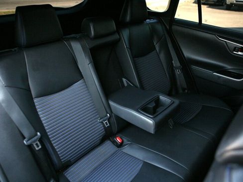 Used 2021 Toyota RAV4 XSE AWD/4WD image 16
