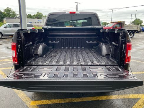 Used 2018 Ford F150 XLT w/ Equipment Group 302A Luxury AWD/4WD image 25