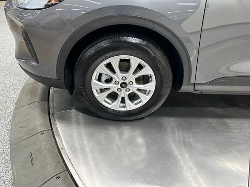 Certified 2023 Ford Escape Active w/ Tech Pack #1 AWD/4WD image 32