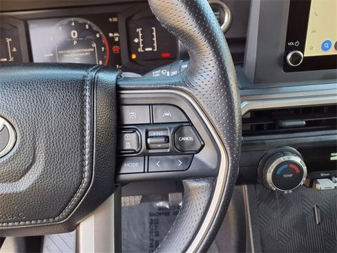 Used 2025 Toyota 4Runner SR5 image 17