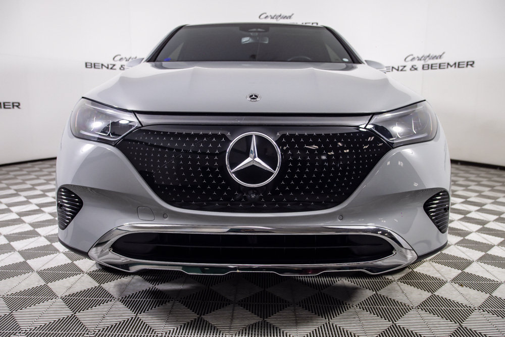 Used 2024 Mercedes-Benz EQE 350+ 4MATIC SUV image 4