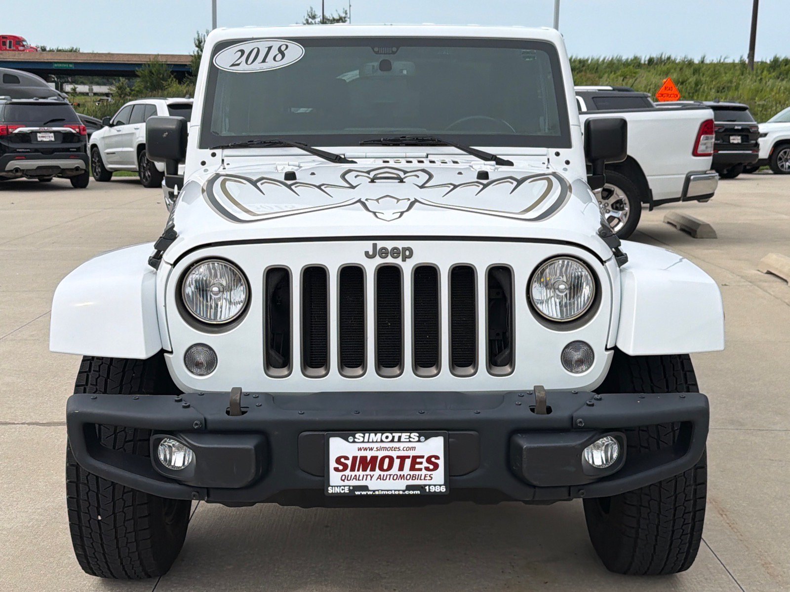 Used 2018 Jeep Wrangler Sport AWD/4WD image 3