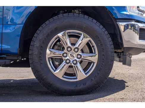 Used 2018 Ford F150 XLT w/ Equipment Group 302A Luxury AWD/4WD image 9