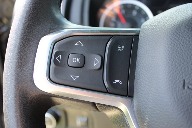 Used 2025 RAM 4500 4x4 Regular Cab DRW image 17