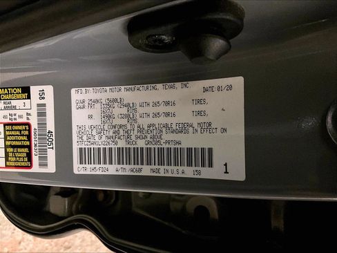 Used 2020 Toyota Tacoma TRD Off-Road image 34